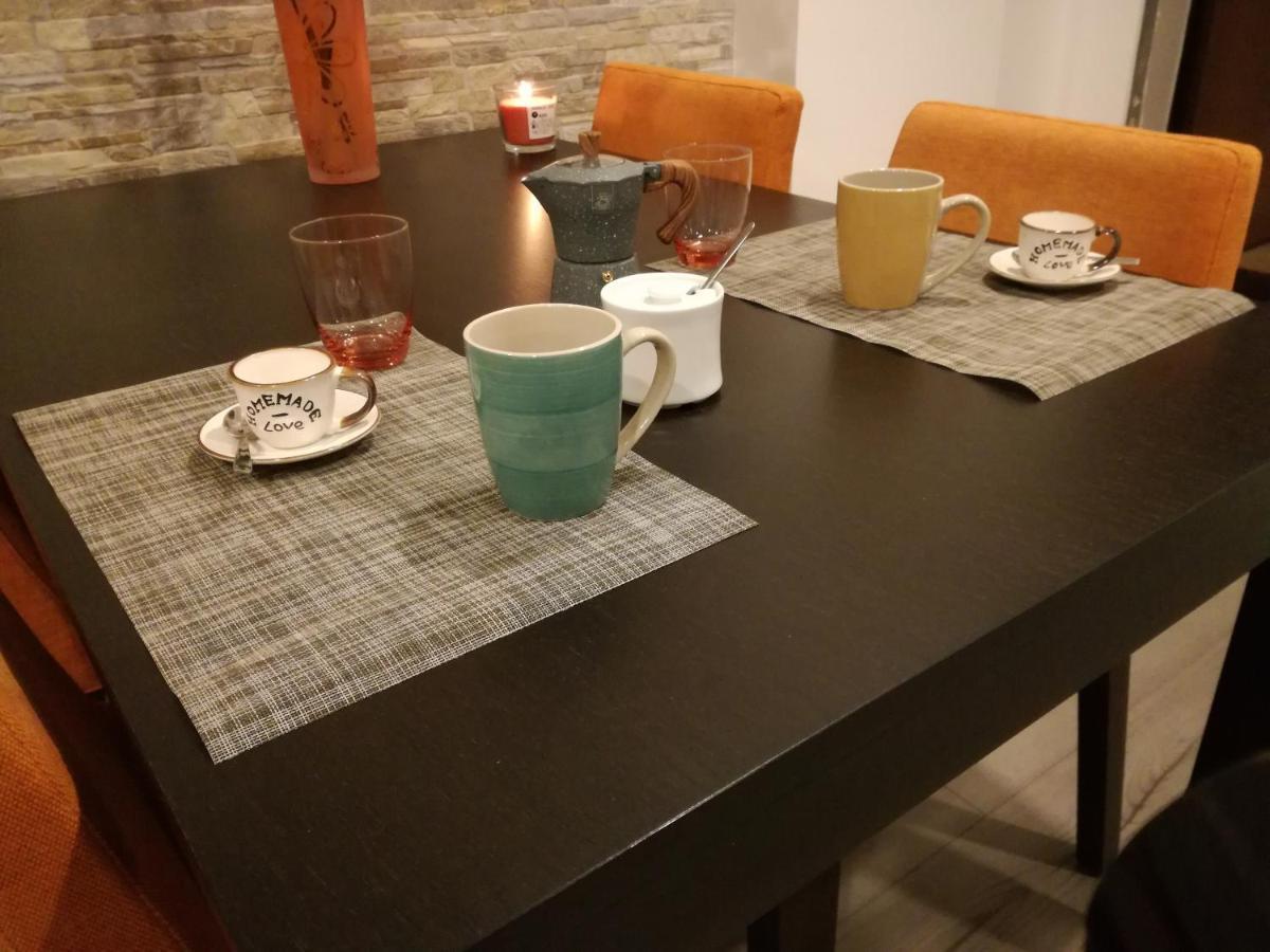 アーチ・カステッロLa Casa Di Aleアパートメント エクステリア 写真